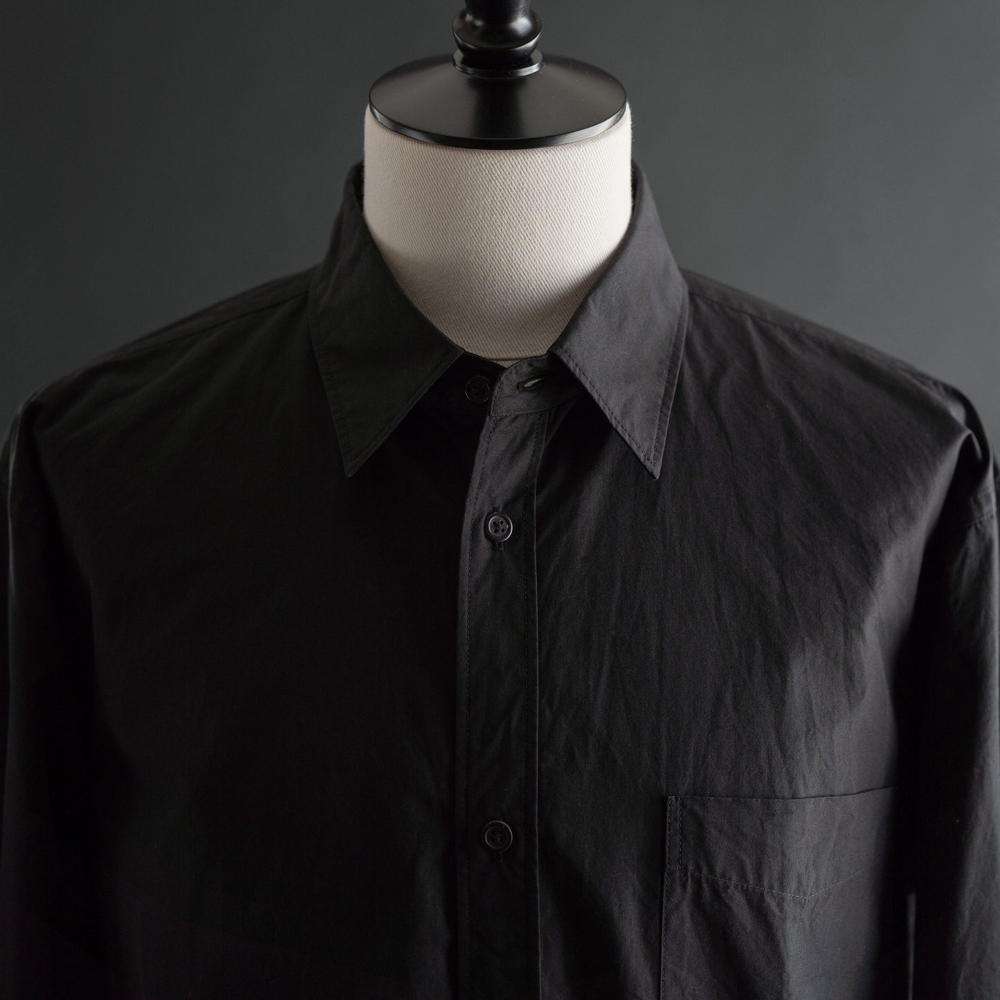 Ultra-Dense Poplin Regular Collar Shirt Black